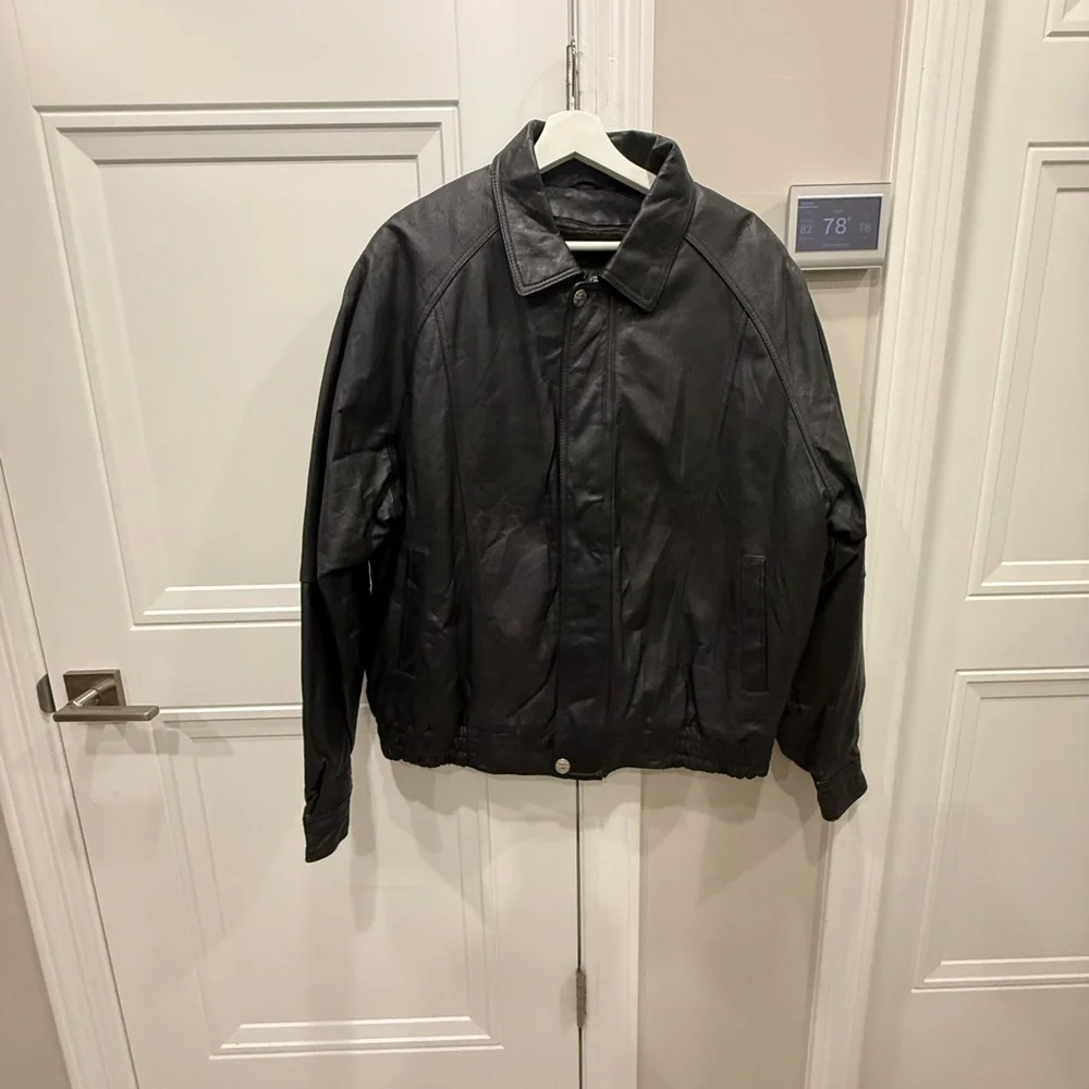 Oscar Piel Black Genuine Leather Bomber Jacket Mens L Lined‎ Collar Zip